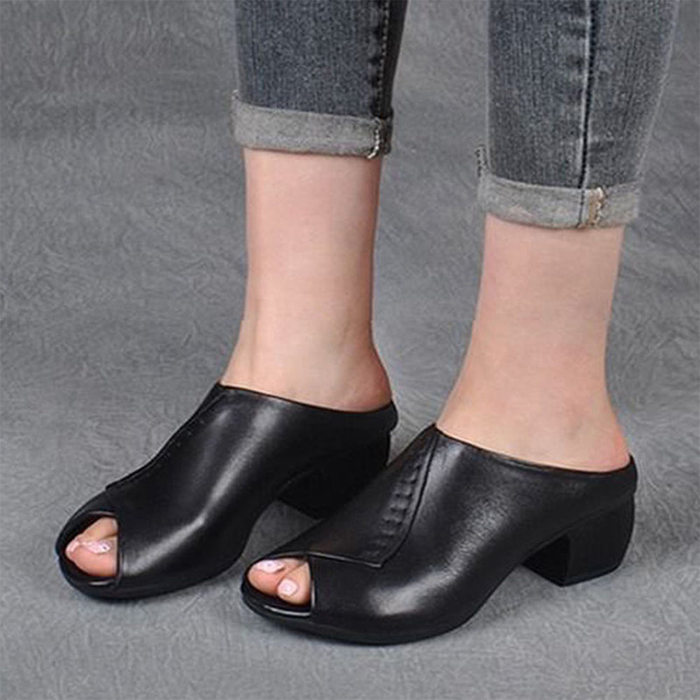 Elegante pantoffeln mit blockabsatz