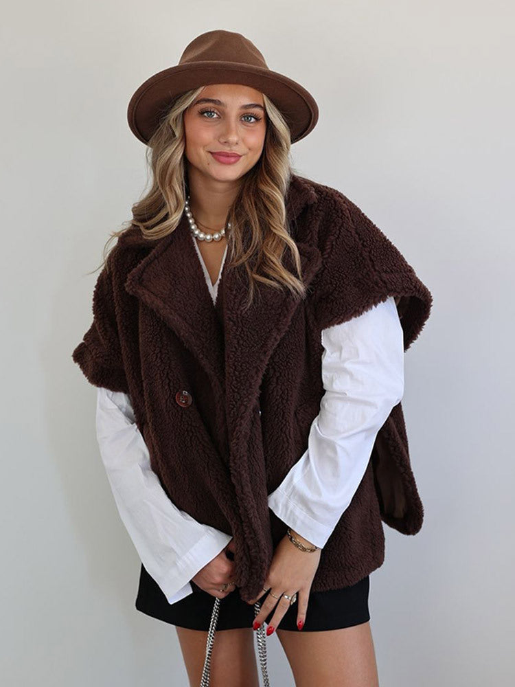 Damen Kurzes Teddy-Cape mit Reverskragen und verdeckter Knopfleiste Shop Nory