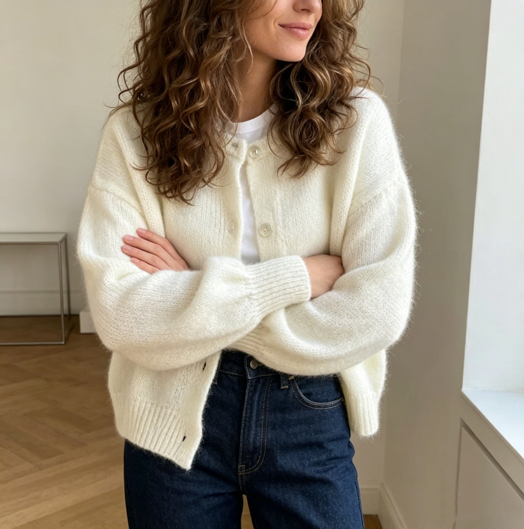 Damen Kuschelige Mohair-Optik Strickjacke mit Rundhals und Ballonärmeln Shop Nory