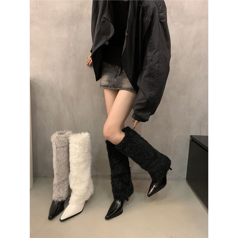 Damen spitz zulaufende Stiefel mit hohem Kunstfell‑Schaft und geformtem Kittenabsatz Shop Nory