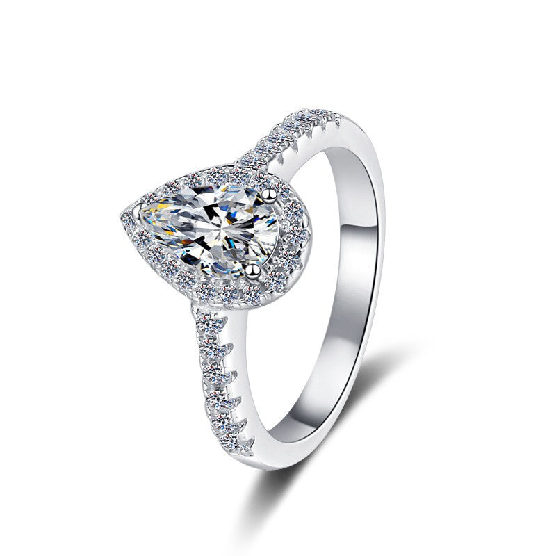 Damen eleganter Tropfenring mit funkelndem Zirkonia Shop Nory
