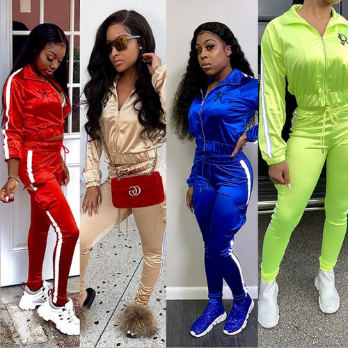 Damen Satin-Jogginganzug-Set mit Reißverschlussjacke, Seitenstreifen und Cargo-Taschen Shop Nory