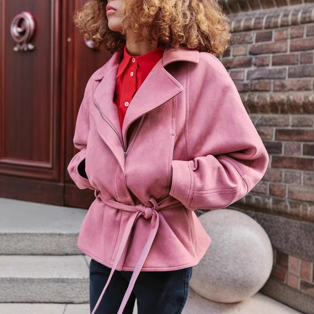 Damen taillierte Kurzjacke im Peplum‑Schnitt mit Schleifen‑Bindegürtel und asymmetrischem Reißverschluss Shop Nory