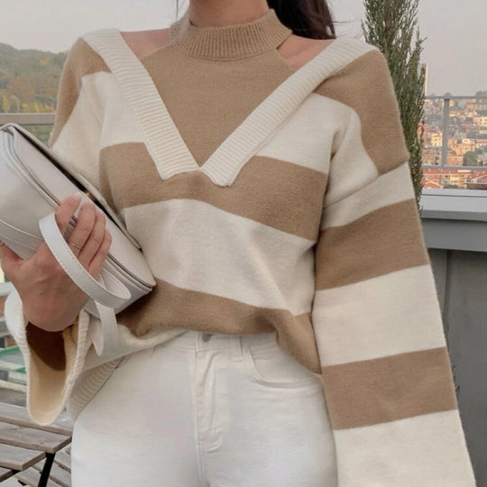 Damen Schulterfreier gestreifter Strickpullover mit Cut-Out-Schultern und V‑Einsatz Shop Nory