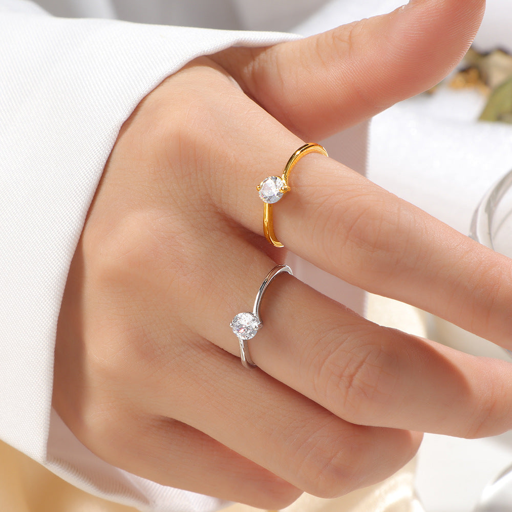 Damen eleganter Ring mit funkelndem Herzanhänger Shop Nory