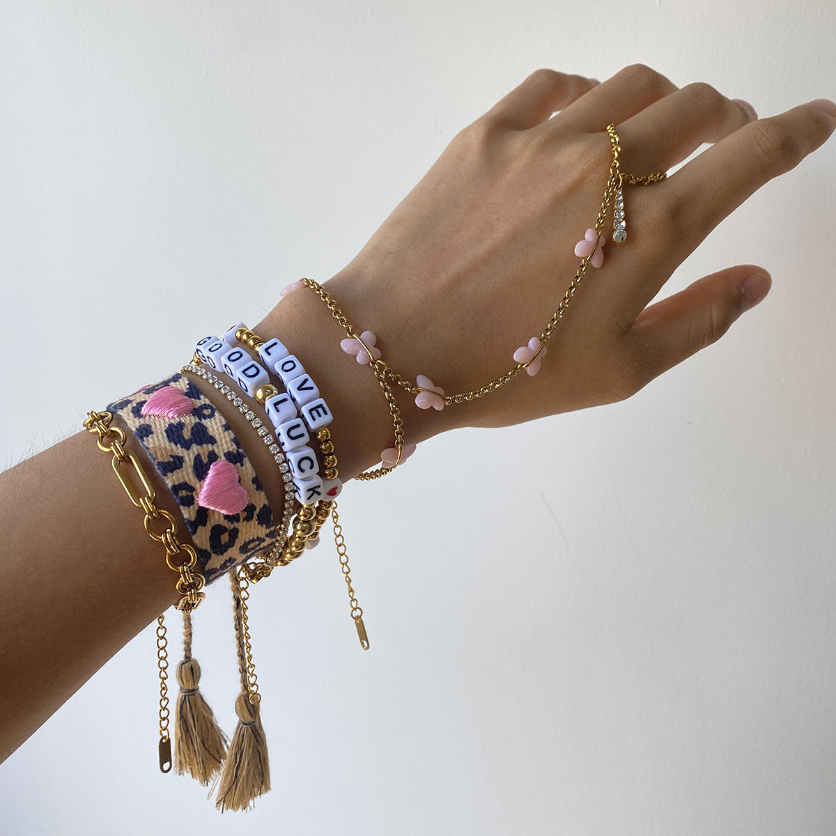 Damen Armband mit personalisierten Glücksperlen aus hypoallergenem Edelstahl Shop Nory