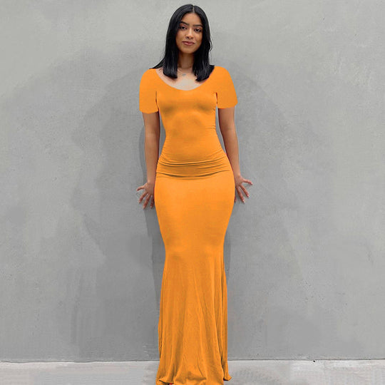 Damen Körperbetontes Maxi‑Jerseykleid mit taillierter Drapierung, langen Ärmeln und ausgestelltem Saum Shop Nory