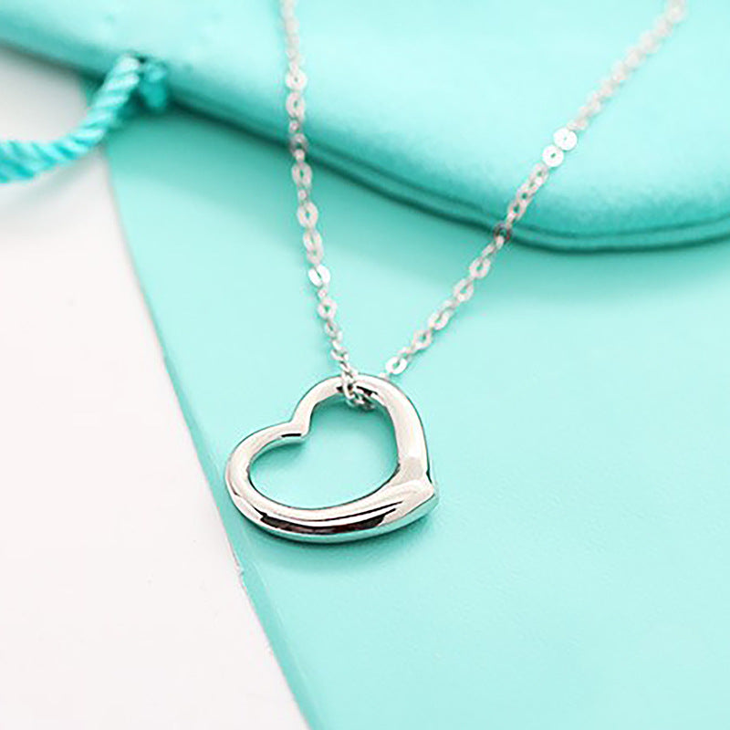 Damen Herzanhänger-Halskette aus hochwertigem Edelstahl mit elegantem Design Shop Nory