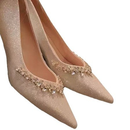 Damen Pumps mit funkelndem Strassbesatz und spitz zulaufendem Design