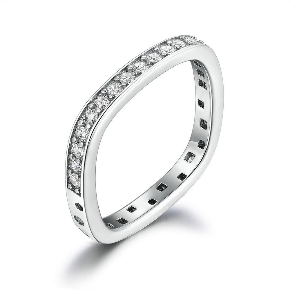 Damen Diamantring mit kunstvollem Design und funkelndem Zirkoniabesatz Shop Nory