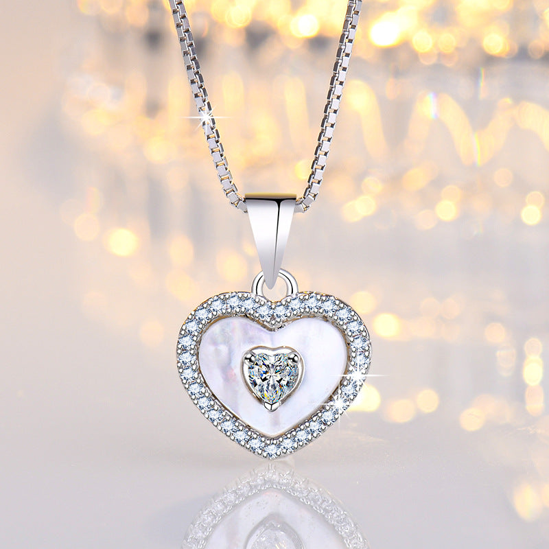 Damen Herzanhänger-Halskette aus hochwertigem Edelstahl mit Zirkonia-Besatz Shop Nory