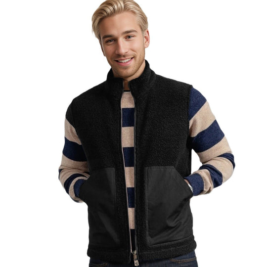 Damen Kurz geschnittene Bouclé-Fleece-Weste mit Stehkragen, Zwei-Wege-Reißverschluss und kontrastierenden Aufsatztaschen Shop Nory