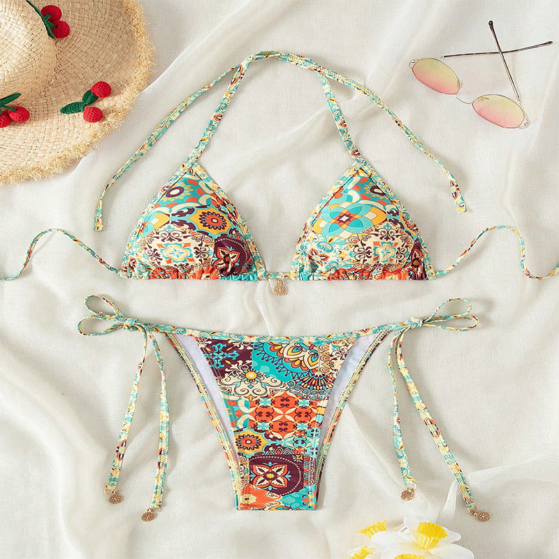 Damen Triangel-Bikini mit verspieltem Design und verstellbaren Bändern Shopnory