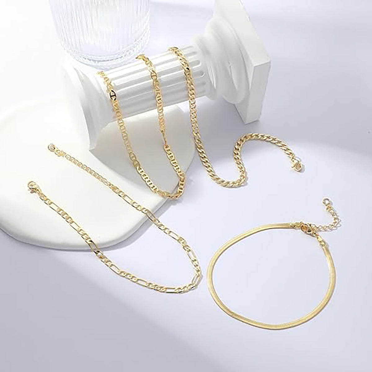 Damen Armbandset mit eleganten und funkelnden Zirkonia-Akzenten Shop Nory