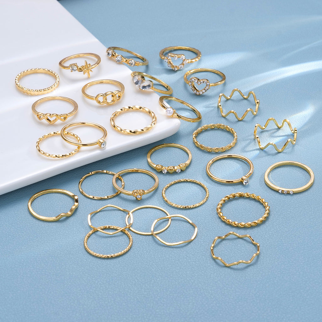 Damen Ring-Set mit verspielten Designs und funkelnden Elementen Shop Nory