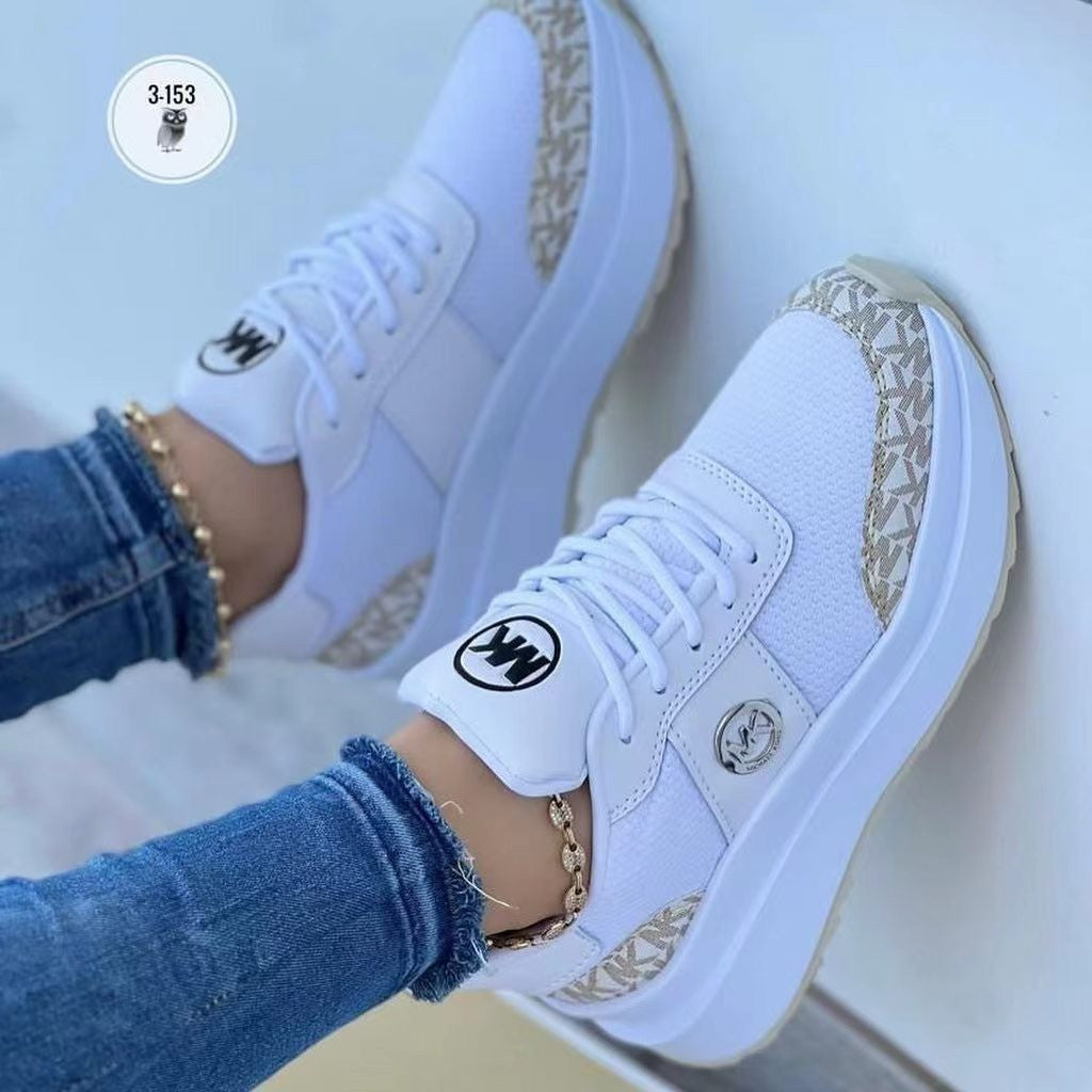 Damen Plateausneaker mit atmungsaktivem Mesh und markantem Logo-Emblem Shop Nory