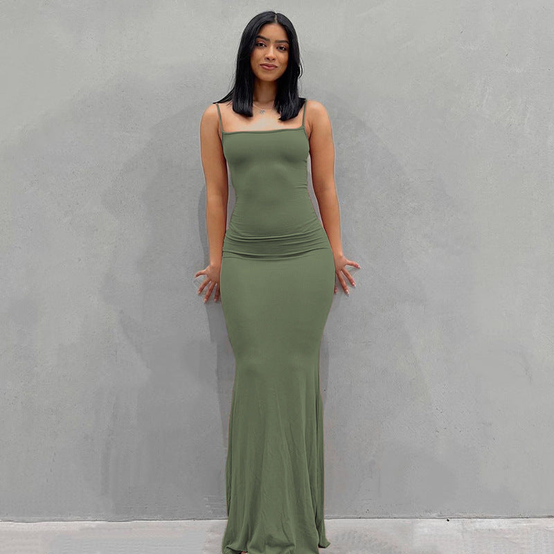 Damen Körperbetontes Maxi‑Jerseykleid mit taillierter Drapierung, langen Ärmeln und ausgestelltem Saum Shop Nory