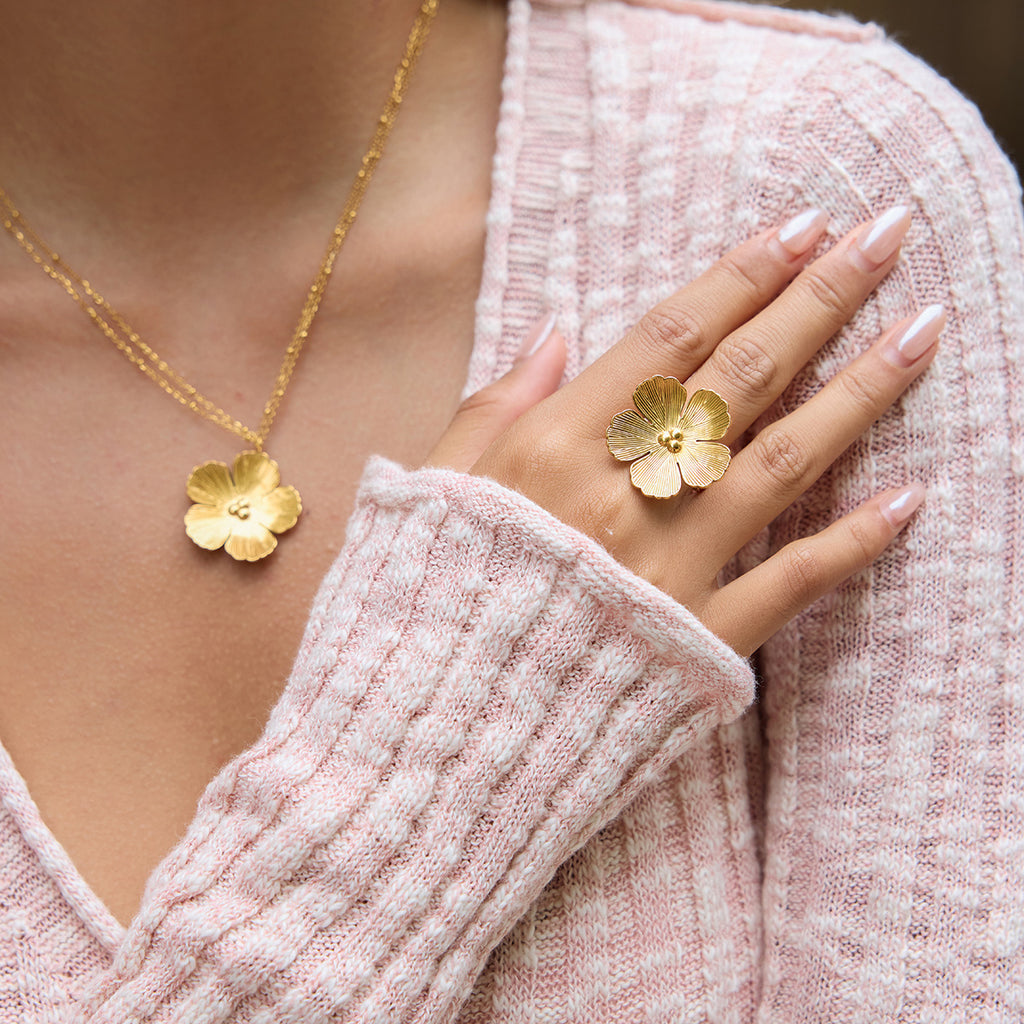 Damen Halskette im floralen Design mit erweiterbarem Edelstahlanhänger Shop Nory