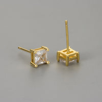 Quadratischer Ohrstecker 5 mm Goldfarben
