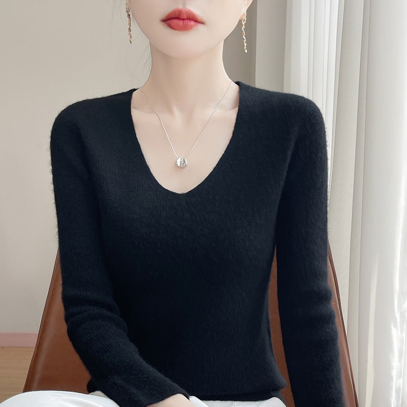 Damen Schmal geschnittener V‑Ausschnitt-Feinstrickpullover mit feiner Rippenstruktur und weicher Haptik Shop Nory
