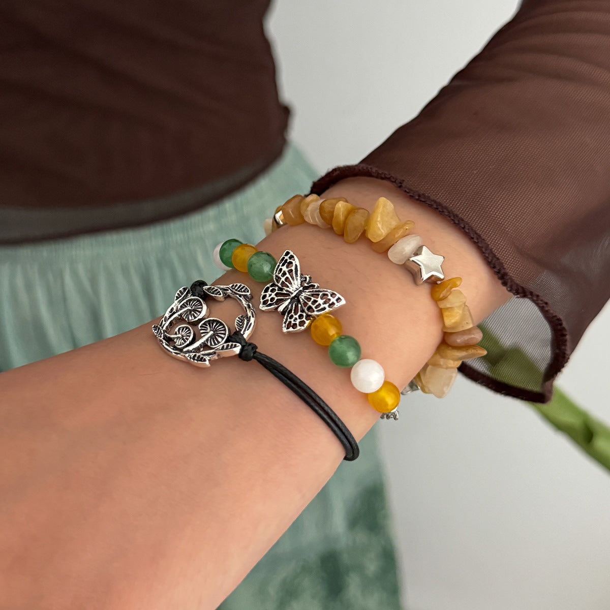 Damen Modeschmuck-Armband mit Sonne und bunten Perlen Shop Nory