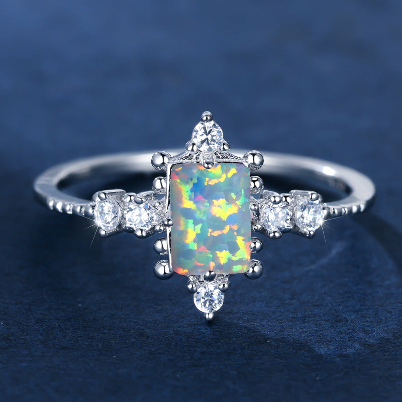 Damen Ring mit funkelndem Opal und Zirkonia Shop Nory