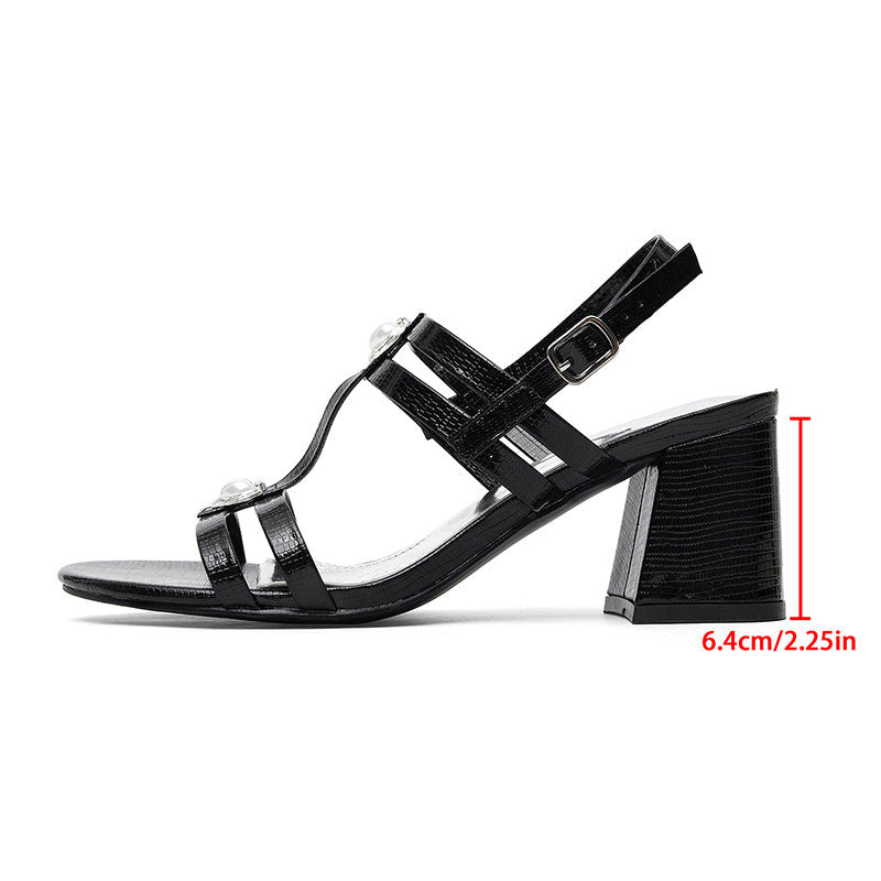 Damen Elegante Sandalen mit Herz-Applikationen und stabilem Blockabsatz Shopnory