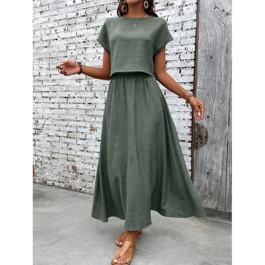 Damen Maxikleid mit tailliertem Oberteil und fließendem Rock