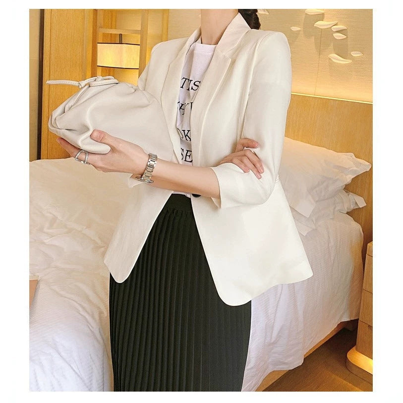 Damen Eleganter Blazer mit hochmodernem Schnitt Shop Nory
