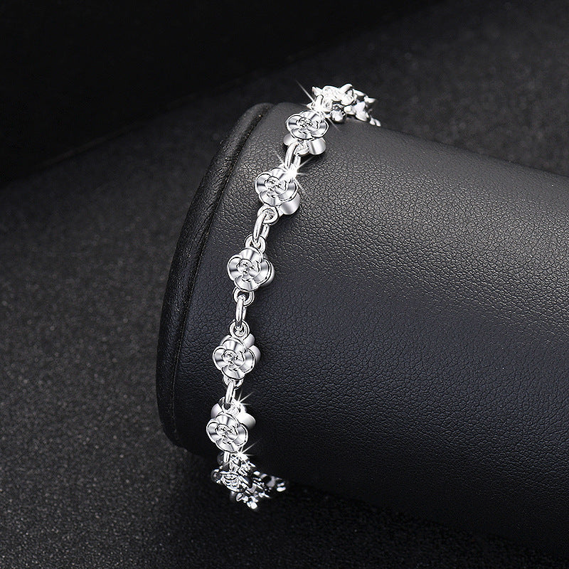 Damen filigranes Armband mit kunstvollem Rosen-Design Shop Nory
