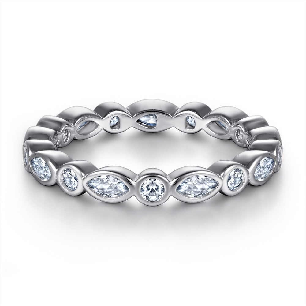 Damen Eternity Ring mit funkelnden Zirkonia-Steinen Shop Nory