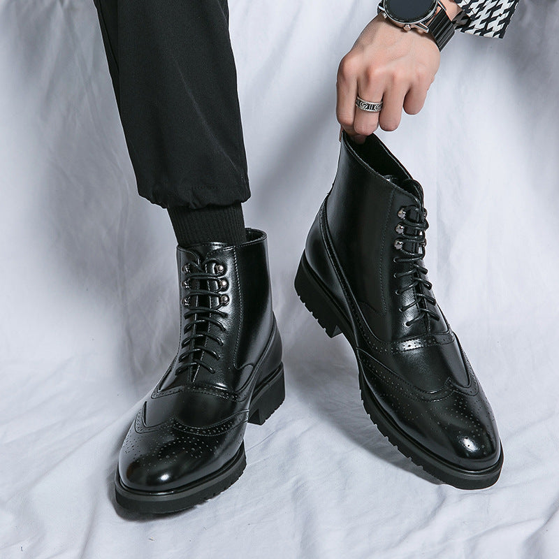 Herren klassische Brogue-Schnürstiefelette mit perforiertem Wingtip und griffiger Gummisohle Shop Nory