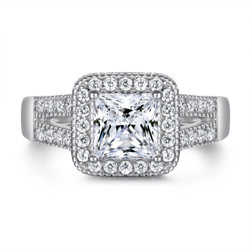 Damen Verlobungsring mit prachtvollem floralen Design und funkelndem Edelsteinbesatz Shop Nory