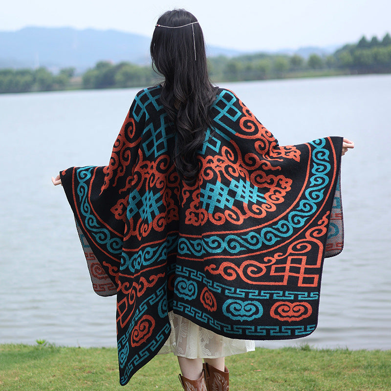 Damen Oversize-Jacquard-Umhang mit ethno-inspiriertem Ornamentmuster Shop Nory