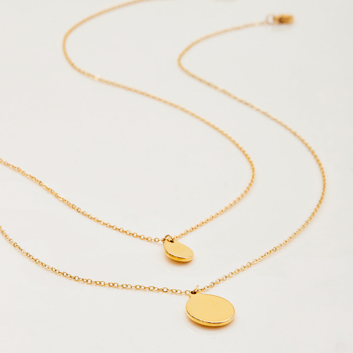 Damen Halskette mit funkelnden Zirkonia-Elementen aus hypoallergenem Edelstahl Shop Nory