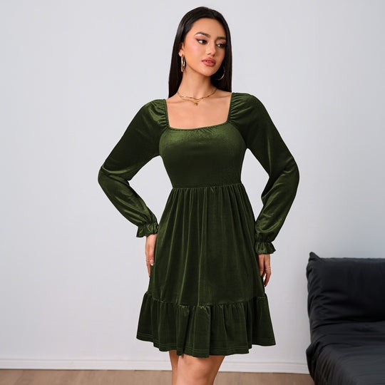Damen Samtkleid mit quadratischem Ausschnitt, gerafften Puffärmeln und stufigem Tellerrock Shop Nory