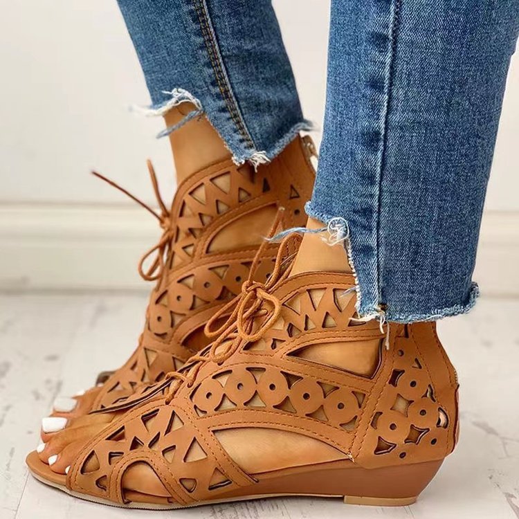 Damen Schnürsandalen mit luftiger Cut-Out-Optik und rutschfester Sohle