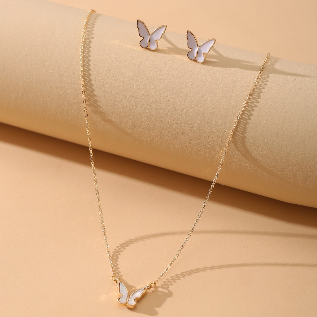 Damen Schmuckset mit verspielten Schmetterlingsanhängern und Ohrsteckern Shop Nory