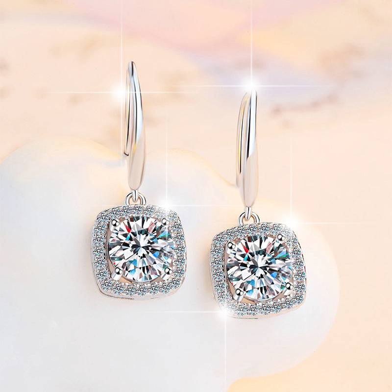 Damen Ohrringe mit funkelndem Kristall und elegantem Design Shop Nory