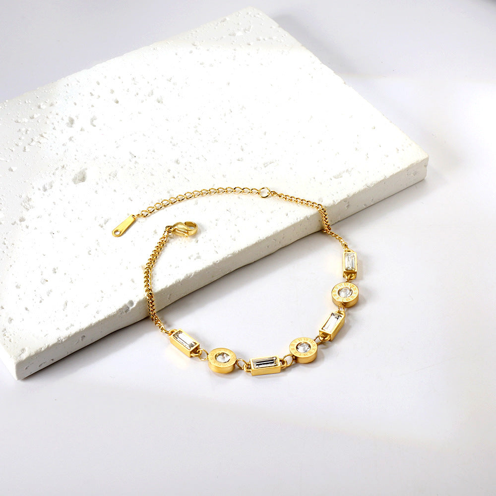 Damen zartes Armband mit goldplattierten Elementen und exquisite Perlenakzent Shop Nory