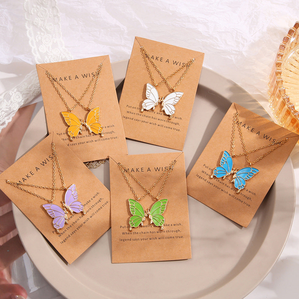Damen Halskette mit filigranem Schmetterlingsanhänger Shop Nory