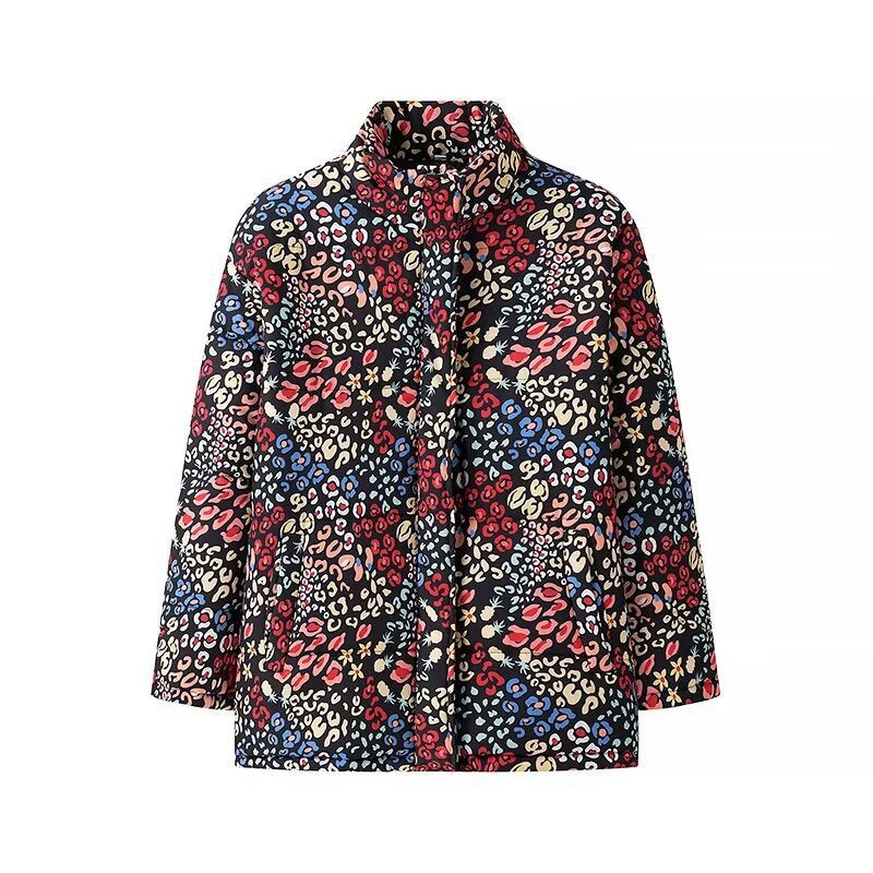 Damen Leichte gesteppte Kurzjacke mit Stehkragen, kastiger Silhouette und buntem Animal‑Floral‑Print Shop Nory