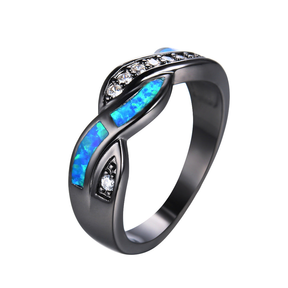 Damen Ring mit geschwungenem Design und funkelnden Zirkonia Shop Nory