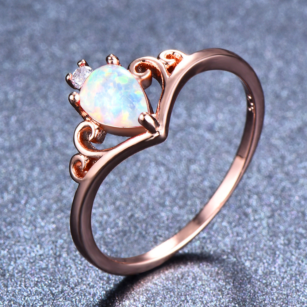 Damen Ring mit filigranem Design und schimmerndem Opal Shop Nory