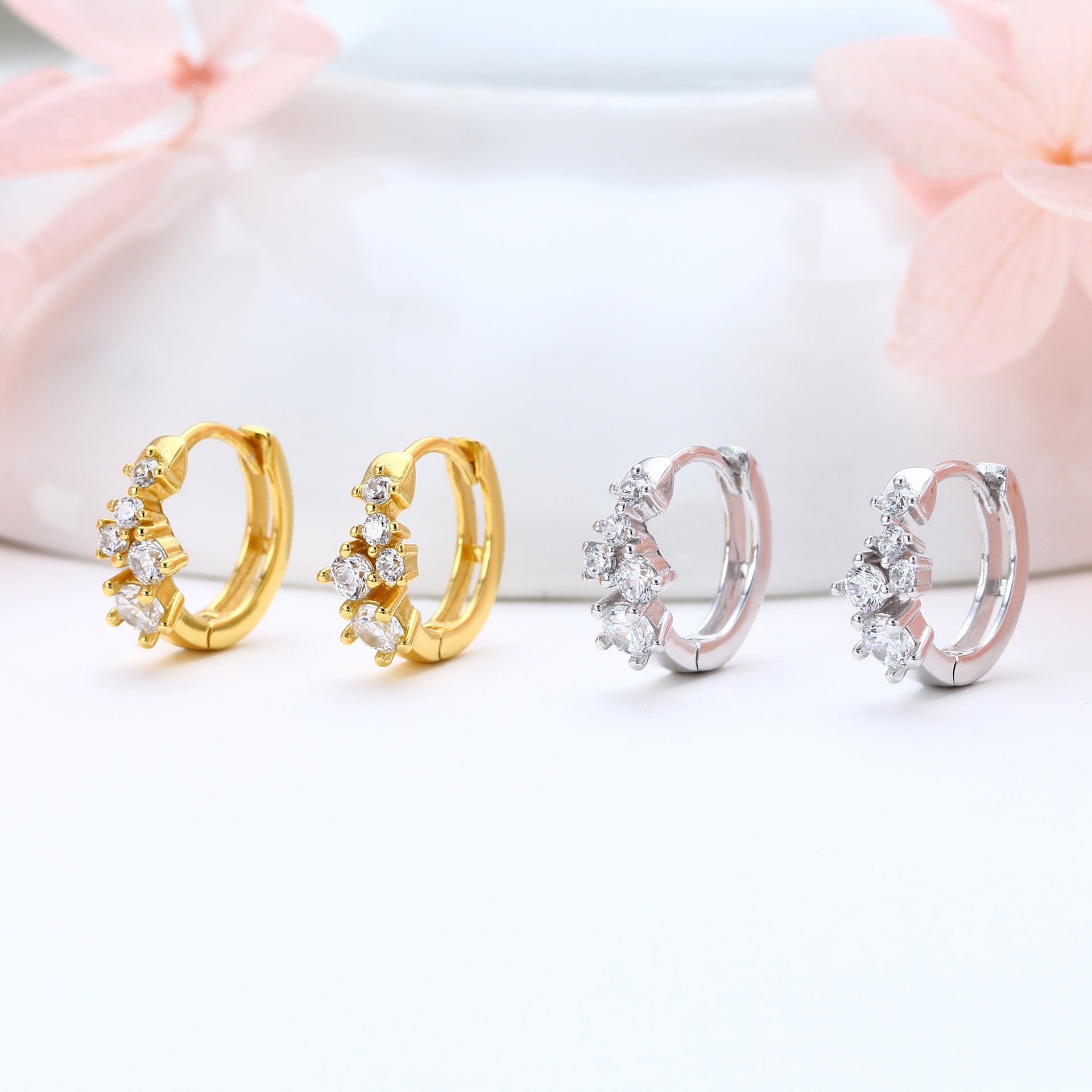 Damen Ohrhänger mit funkelnden Zirkon-Details und elegantem Design Shop Nory