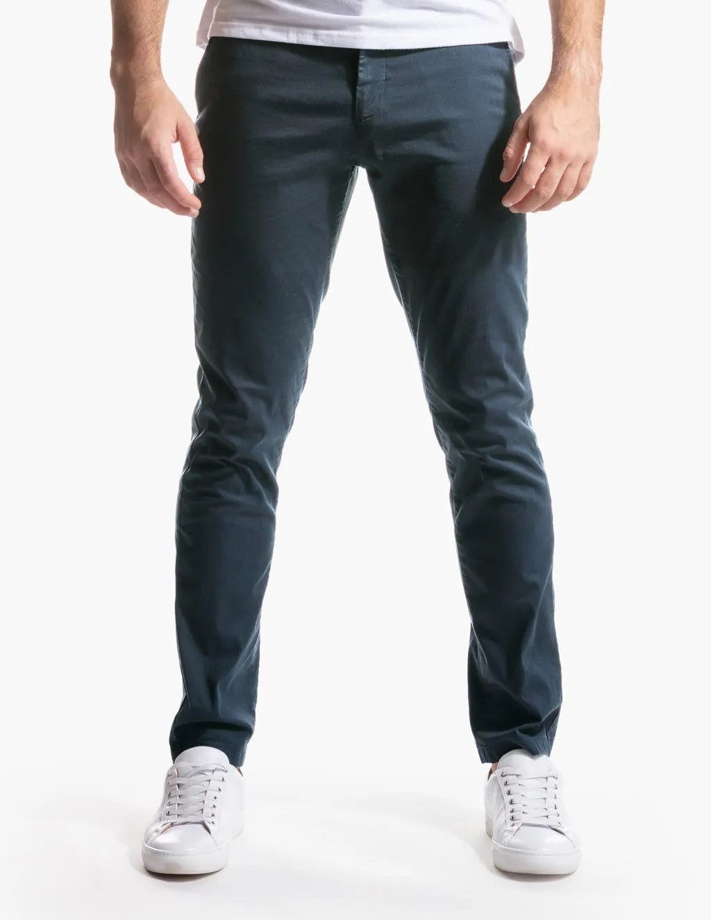 Herren Slim-Fit Chinohose aus atmungsaktivem Material