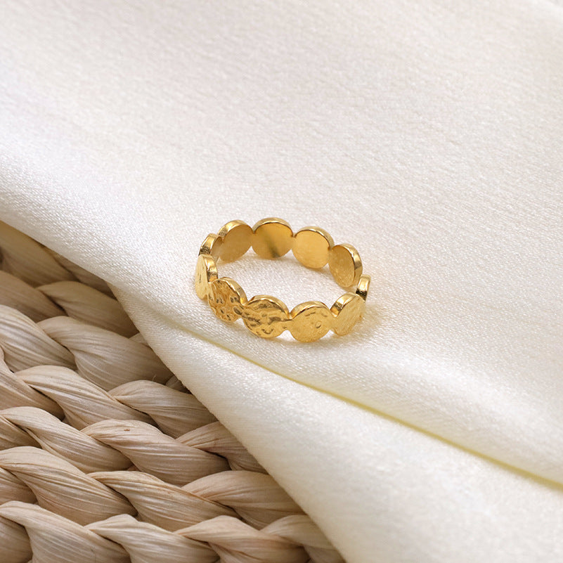Damen Zarter und stilvoller Ring mit filigraner Struktur Shop Nory