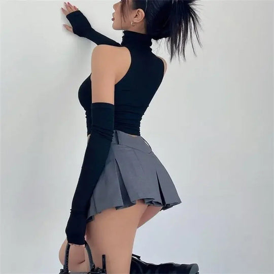 Damen Langarm Crop-Top mit Stehkragen und figurbetontem Schnitt