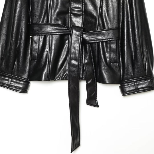 Damen Kunstleder-Shortcoat mit hohem Stehkragen, Taillenbindegürtel und Teilungsnähten Shop Nory