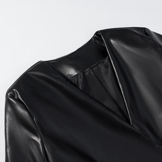 Damen Figurnaher Blazerjacke in Lederoptik mit Single‑Button und konturierenden Abnähern Shop Nory